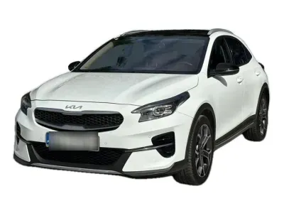 BIAŁY SUV KIA XCEED z 2022 r., BENZYNA, skrzynia biegów AUTOMATYCZNA 160KM, zdjęcie 8 z 19