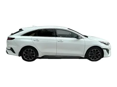 BIAŁY KOMBI KIA PROCEED z 2023 r., BENZYNA, skrzynia biegów AUTOMATYCZNA 160KM, zdjęcie 3 z 18
