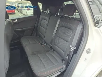 BIAŁY SUV FORD KUGA z 2020 r., BENZYNA, skrzynia biegów MANUALNA 110KM, zdjęcie 20 z 28