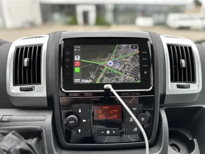 SZARY DOSTAWCZY FIAT E- DUCATO z 2021 r., ELEKTRYCZNY, skrzynia biegów AUTOMATYCZNA 122KM, zdjęcie 4 z 8