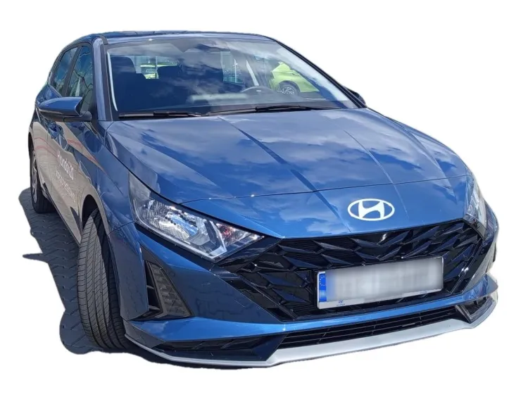 NIEBIESKI HATCHBACK HYUNDAI I20 z 2025 r., BENZYNA, skrzynia biegów AUTOMATYCZNA 101KM, zdjęcie główne