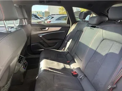 SZARY KOMBI AUDI A6 z 2022 r., HYBRYDA/BENZYNA, skrzynia biegów AUTOMATYCZNA 367KM, zdjęcie 11 z 19