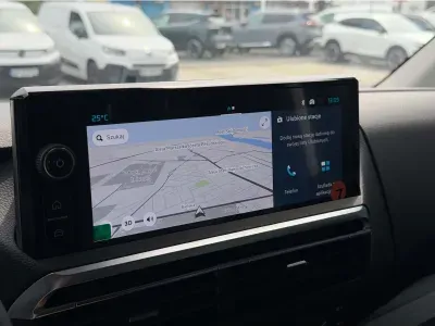 CZARNY VAN CITROEN SPACETOURER z 2026 r., DIESEL, skrzynia biegów AUTOMATYCZNA 180KM, zdjęcie 17 z 19