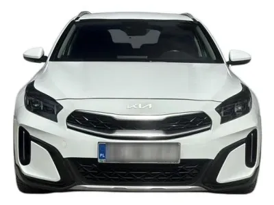 BIAŁY SUV KIA XCEED z 2023 r., BENZYNA, skrzynia biegów AUTOMATYCZNA 160KM, zdjęcie 2 z 19