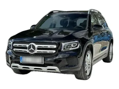 CZARNY SUV MERCEDES CLASE GLB z 2022 r., BENZYNA, skrzynia biegów AUTOMATYCZNA 163KM, zdjęcie główne
