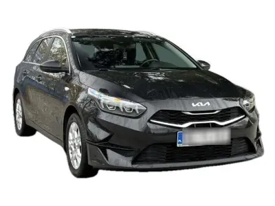 CZARNY KOMBI KIA CEED z 2023 r., BENZYNA, skrzynia biegów AUTOMATYCZNA 160KM, zdjęcie 19 z 19