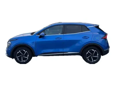 NIEBIESKI SUV KIA SPORTAGE z 2023 r., BENZYNA, skrzynia biegów AUTOMATYCZNA 110KM, zdjęcie 9 z 23