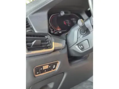 CZARNY SUV BMW X5 z 2022 r., DIESEL, skrzynia biegów AUTOMATYCZNA 231KM, zdjęcie 2 z 12