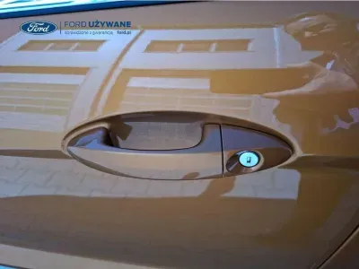 POMARAŃCZOWY SUV FORD ECOSPORT z 2018 r., DIESEL, skrzynia biegów MANUALNA 92KM, zdjęcie 2 z 26