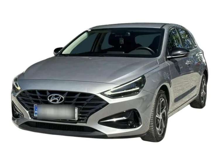 SREBRNY HATCHBACK HYUNDAI I30 z 2023 r., BENZYNA, skrzynia biegów AUTOMATYCZNA 120KM, zdjęcie główne
