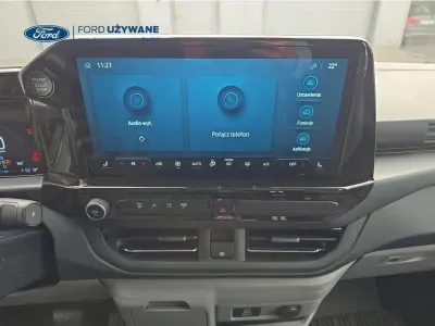 SREBRNY VAN FORD TOURNEO CUSTOM z 2025 r., HYBRYDA/BENZYNA, skrzynia biegów AUTOMATYCZNA 171KM, zdjęcie 18 z 24