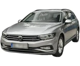 SREBRNY KOMBI VOLKSWAGEN PASSAT z 2022 r., BENZYNA, skrzynia biegów AUTOMATYCZNA 150KM, zdjęcie główne