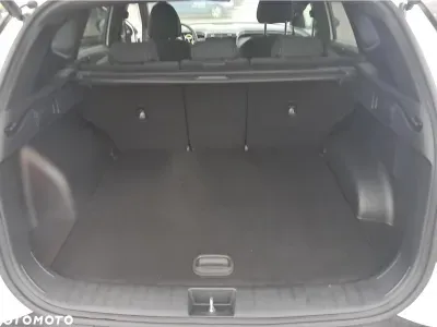 BIAŁY SUV HYUNDAI TUCSON z 2024 r., HYBRYDA/BENZYNA, skrzynia biegów AUTOMATYCZNA 230KM, zdjęcie 18 z 18