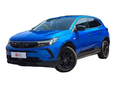 NIEBIESKI SUV OPEL GRANDLAND z 2023 r., BENZYNA, skrzynia biegów AUTOMATYCZNA 130KM, zdjęcie główne