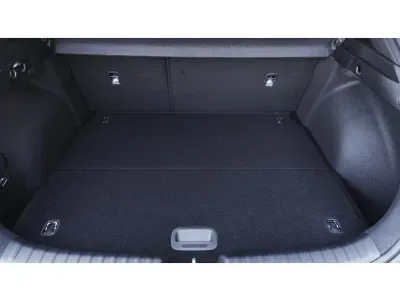BIAŁY CROSSOVER KIA XCEED z 2026 r., BENZYNA, skrzynia biegów AUTOMATYCZNA 150KM, zdjęcie 17 z 18
