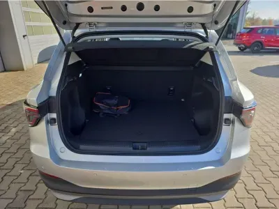 SZARY SUV MG MGS5 EV z 2025 r., ELEKTRYCZNY, skrzynia biegów AUTOMATYCZNA 125KM, zdjęcie 25 z 28