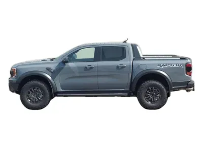 SZARY SUV FORD RANGER z 2024 r., BENZYNA, skrzynia biegów AUTOMATYCZNA 215KM, zdjęcie 2 z 33