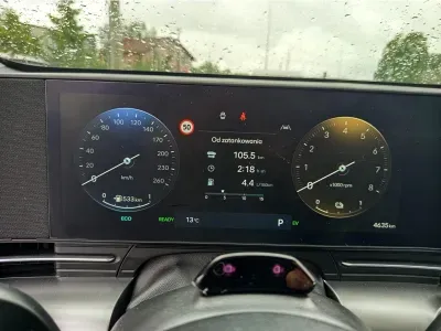NIEBIESKI SUV HYUNDAI KONA z 2025 r., HYBRYDA/BENZYNA, skrzynia biegów AUTOMATYCZNA 129KM, zdjęcie 16 z 17