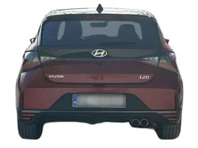CZERWONY HATCHBACK HYUNDAI I20 z 2025 r., BENZYNA, skrzynia biegów AUTOMATYCZNA 101KM, zdjęcie 12 z 19