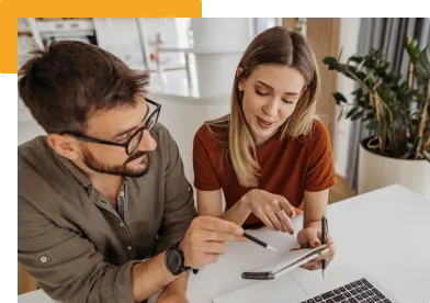 Para omawia warunki kredytu na samochód w mamyGO